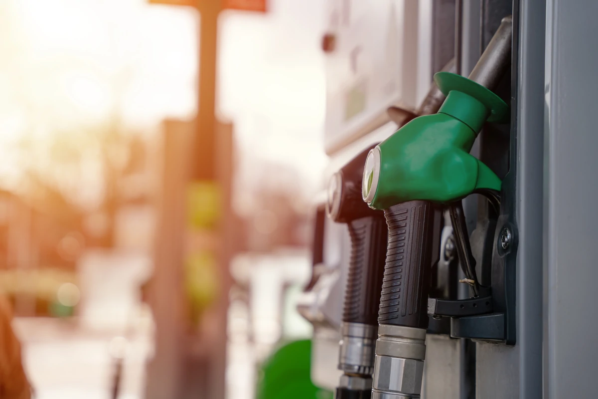 How to Get Discounts on Diesel With a Fuel Card